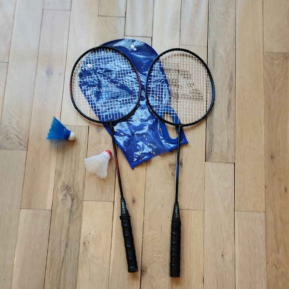 Badminton Set - Picture 1 of 7